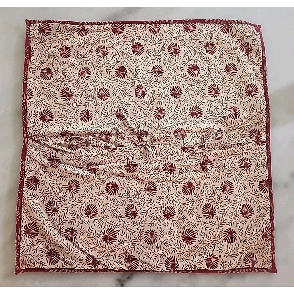 Pine Cone Hill Dark Fuchsia Tan Medallion Quilted Cotton 26 X 26 Euro Sham Tie